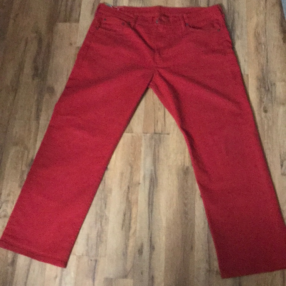 Levi’s 569 Jeans